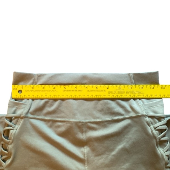 All in Motion Sage Sculpt Cord Leggings Sz M High Waisted Activewear‎ Athleisure - Picture 6 of 8